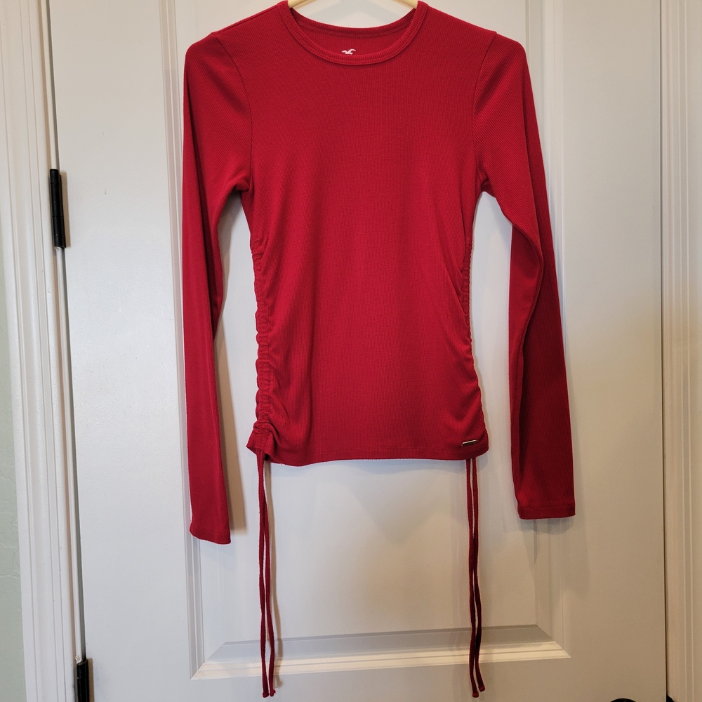 Hollister Red Ruched Long Sleeve Blouse